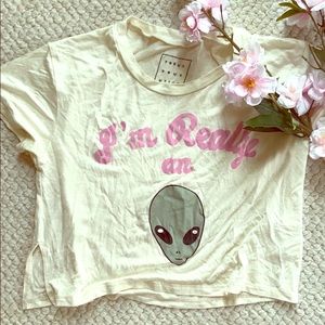I’m really an alien crop top